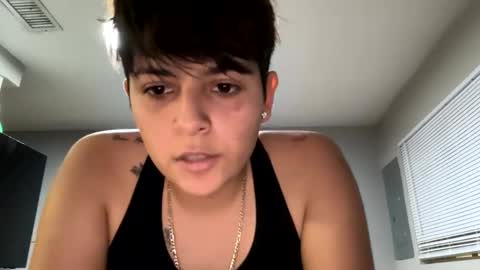 skinnyangel21 online show from December 17, 2025, 3:56 am