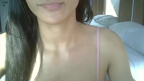 skinnykittencam online show from September 8, 2025, 7:13 pm