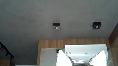 skinnykittencam online show from September 12, 2025, 7:25 pm