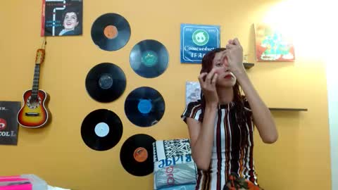 VERUS online show from September 21, 2025, 6:53 pm