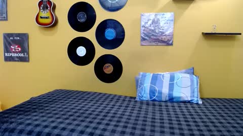 VERUS online show from March 8, 2026, 7:17 pm