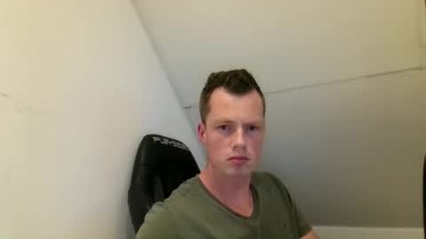 Snapshot of skippyhihi chatting on September 24, 2025, 8:12 pm skippyhihi online show from September 24, 2025, 8:12 pm