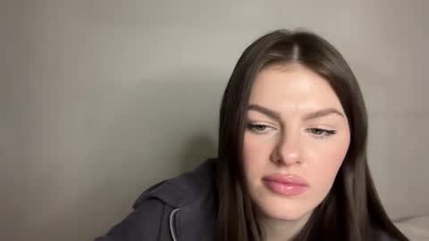 Snapshot of skirenna chatting on January 9, 2026, 4:10 pm skirenna online show from January 9, 2026, 4:10 pm