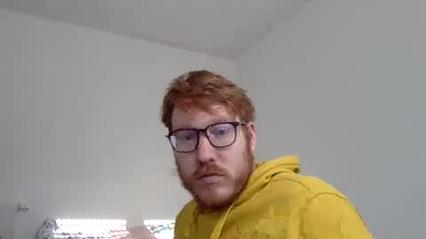 Snapshot of sklave_s chatting on January 13, 2025, 11:52 am sklave_s online show from January 13, 2025, 11:52 am