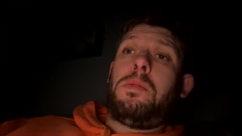 skuzzy25 online show from March 8, 2025, 4:56 am