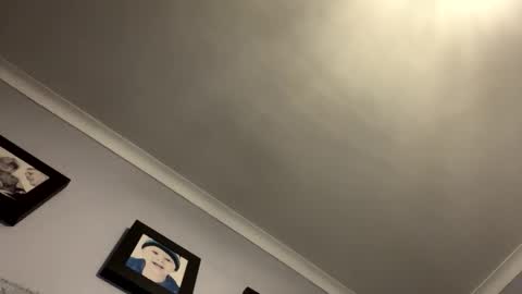 skuzzy25 online show from January 9, 2026, 4:59 am