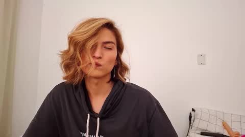 Vi online show from February 14, 2026, 1:57 am