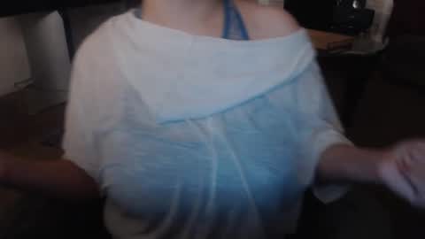 SKYLE   online show from March 8, 2025, 7:38 am