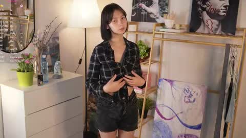 Melissa online show from September 18, 2025, 4:36 am