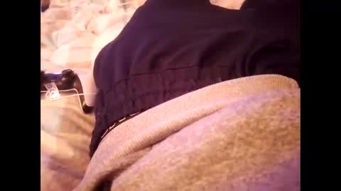 skyfalltoyou online show from October 4, 2025, 2:09 am