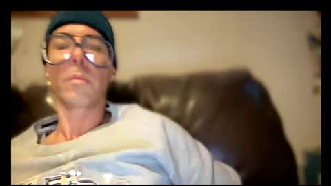 IAN HARD online show from April 30, 2026, 4:46 pm