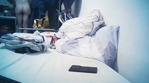 Snapshot of skylab78 chatting on December 14, 2024, 7:29 am MadOteC online show from December 14, 2024, 7:29 am