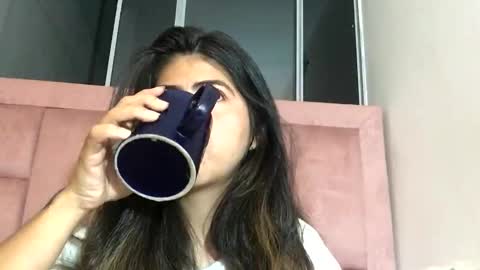 Skyler online show from April 21, 2026, 1:07 am