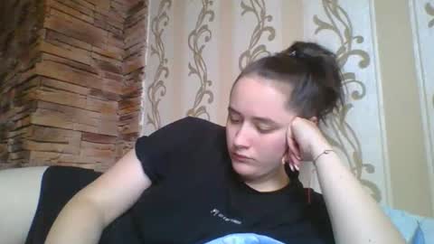 Snapshot of skyressie333 chatting on November 23, 2025, 8:36 am skyressie333 online show from November 23, 2025, 8:36 am