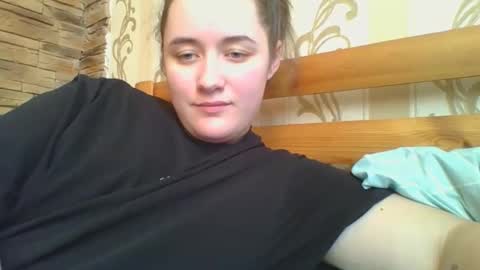 Snapshot of skyressie333 chatting on January 16, 2026, 12:31 pm skyressie333 online show from January 16, 2026, 12:31 pm