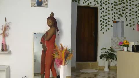 Bella online show from June 5, 2026, 1:34 am