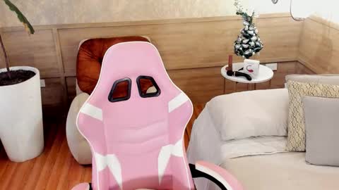 abby online show from December 17, 2025, 1:28 pm