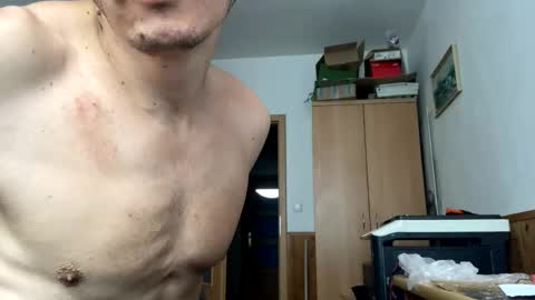 Snapshot of slabyhrac chatting on April 22, 2026, 10:06 am slabyhrac online show from April 22, 2026, 10:06 am