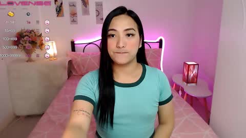 Queen Cyrine online show from December 23, 2024, 10:10 am