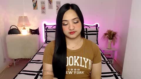 Queen Cyrine online show from January 6, 2026, 2:59 am