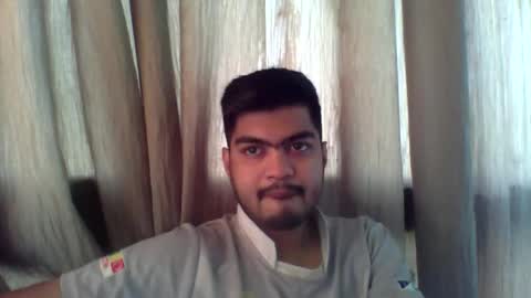 Add me on hangout sjcool1998 online show from December 16, 2025, 4:28 am