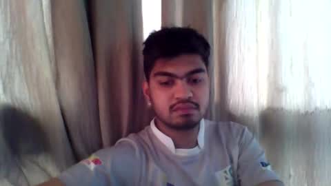 Add me on hangout sjcool1998 online show from February 1, 2026, 7:40 am