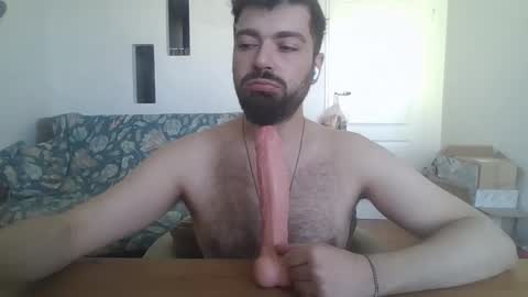 Snapshot of slavic_sword chatting on April 25, 2026, 1:41 pm slavic_sword online show from April 25, 2026, 1:41 pm