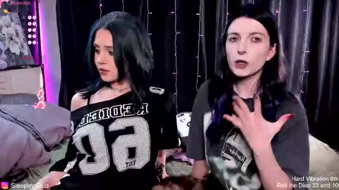 Hi We are Iva and Angela Nice to meet u 3 online show from December 19, 2025, 4:36 pm