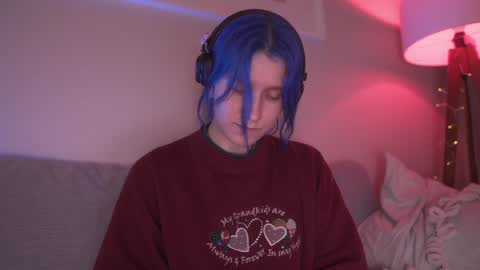 Sonya online show from January 8, 2025, 9:23 pm