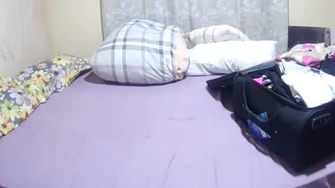 slender_sweetbabe online show from June 2, 2026, 6:26 am