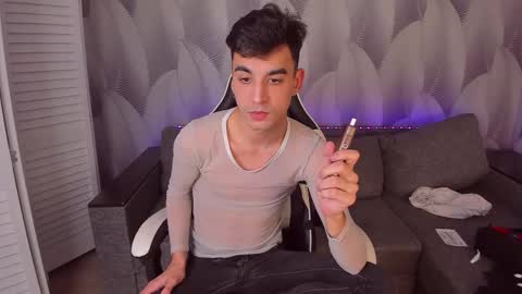 Slendy online show from February 22, 2026, 2:26 pm