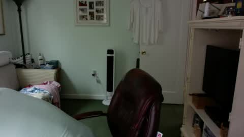 slick50000 online show from September 10, 2025, 8:09 pm