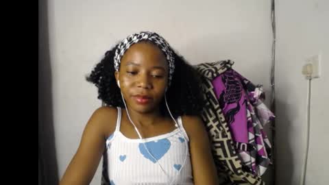 Crystal online show from May 2, 2026, 8:03 pm
