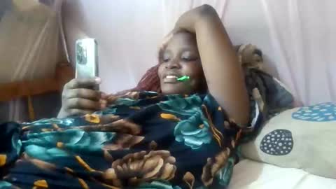slim_joy online show from May 13, 2026, 8:44 am