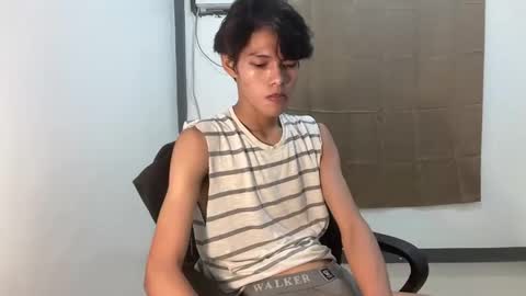 Snapshot of slim_sensation chatting on October 14, 2025, 3:24 pm slim_sensation online show from October 14, 2025, 3:24 pm