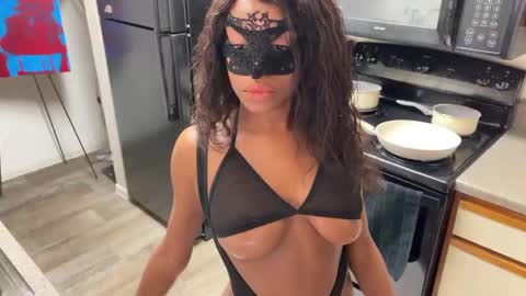 Barbie Stylebender online show from January 14, 2025, 9:51 pm