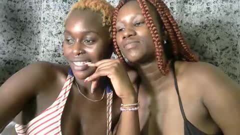 slimandthick1 online show from October 21, 2025, 12:28 pm