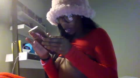 Snapshot of slimmmgooodiexoxo chatting on December 3, 2024, 8:50 pm slimmmgooodiexoxo online show from December 3, 2024, 8:50 pm