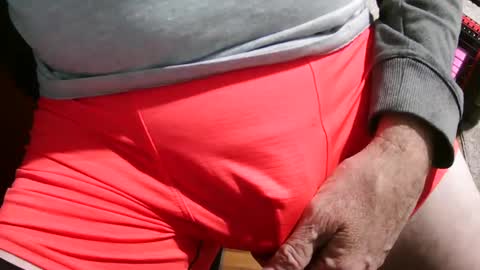 Snapshot of slimsunny chatting on January 25, 2025, 4:56 am slimsunny online show from January 25, 2025, 4:56 am