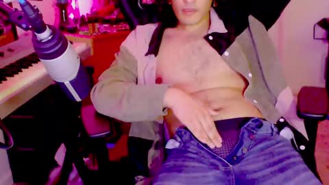 Snapshot of sloburnbabyx chatting on March 8, 2025, 12:11 am sloburnbabyx online show from March 8, 2025, 12:11 am