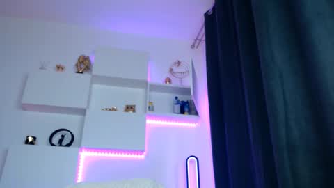 Ariana online show from March 26, 2026, 6:52 am