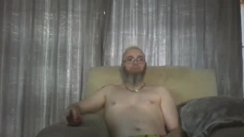 Snapshot of slutfucker20 chatting on January 12, 2025, 10:45 am slutfucker20 online show from January 12, 2025, 10:45 am