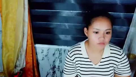 slutmarly143 online show from May 31, 2026, 6:42 am