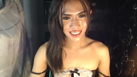 Snapshot of slutqueen_raz chatting on January 14, 2025, 10:38 am Raz online show from January 14, 2025, 10:38 am