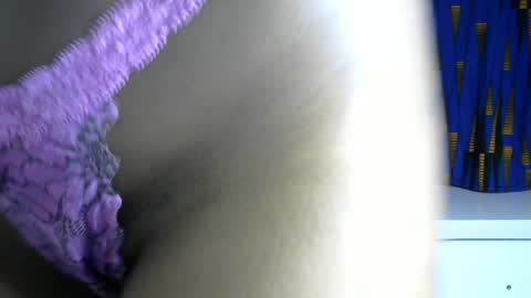 Snapshot of sluttx_choco chatting on April 20, 2026, 8:50 am sluttx_choco online show from April 20, 2026, 8:50 am