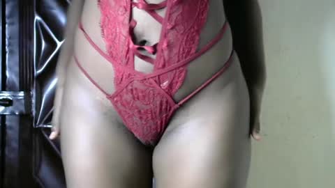 Snapshot of sluttx_choco chatting on April 26, 2026, 7:33 pm sluttx_choco online show from April 26, 2026, 7:33 pm