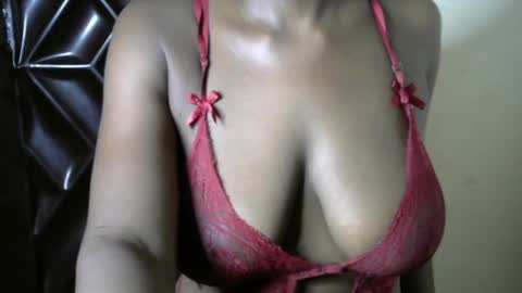 Snapshot of sluttx_choco chatting on May 17, 2026, 12:30 am sluttx_choco online show from May 17, 2026, 12:30 am