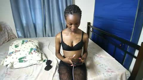 slutty_baddie online show from October 25, 2025, 8:00 am