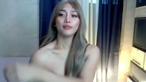 Slutty yesha online show from December 18, 2025, 2:17 am