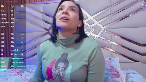 Snapshot of sluttyandmature chatting on June 5, 2026, 12:22 pm MARCELA online show from June 5, 2026, 12:22 pm